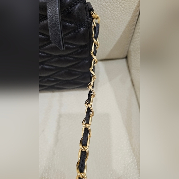 DKNY Lara Double Zip Black 100% Quilted Lamb Leather Crossbody Bag - Picture 5 of 7